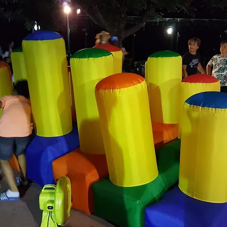 مكان تخييم Mattinata Camping ماتيناتا