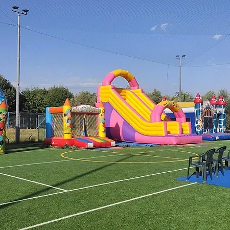 مكان تخييم Mattinata Camping ماتيناتا