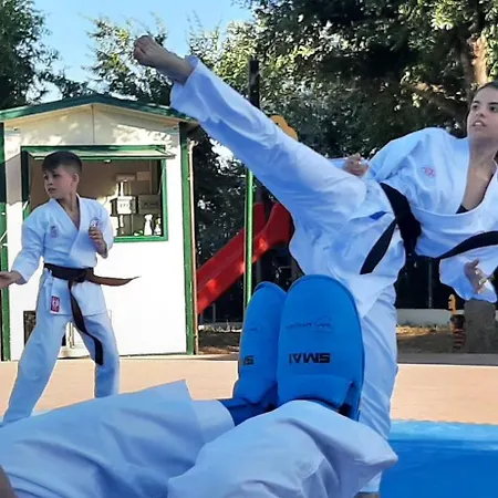 Mattinata Camping Campeggio