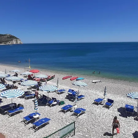 Mattinata Camping Campeggio