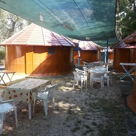 Mattinata Camping Campeggio